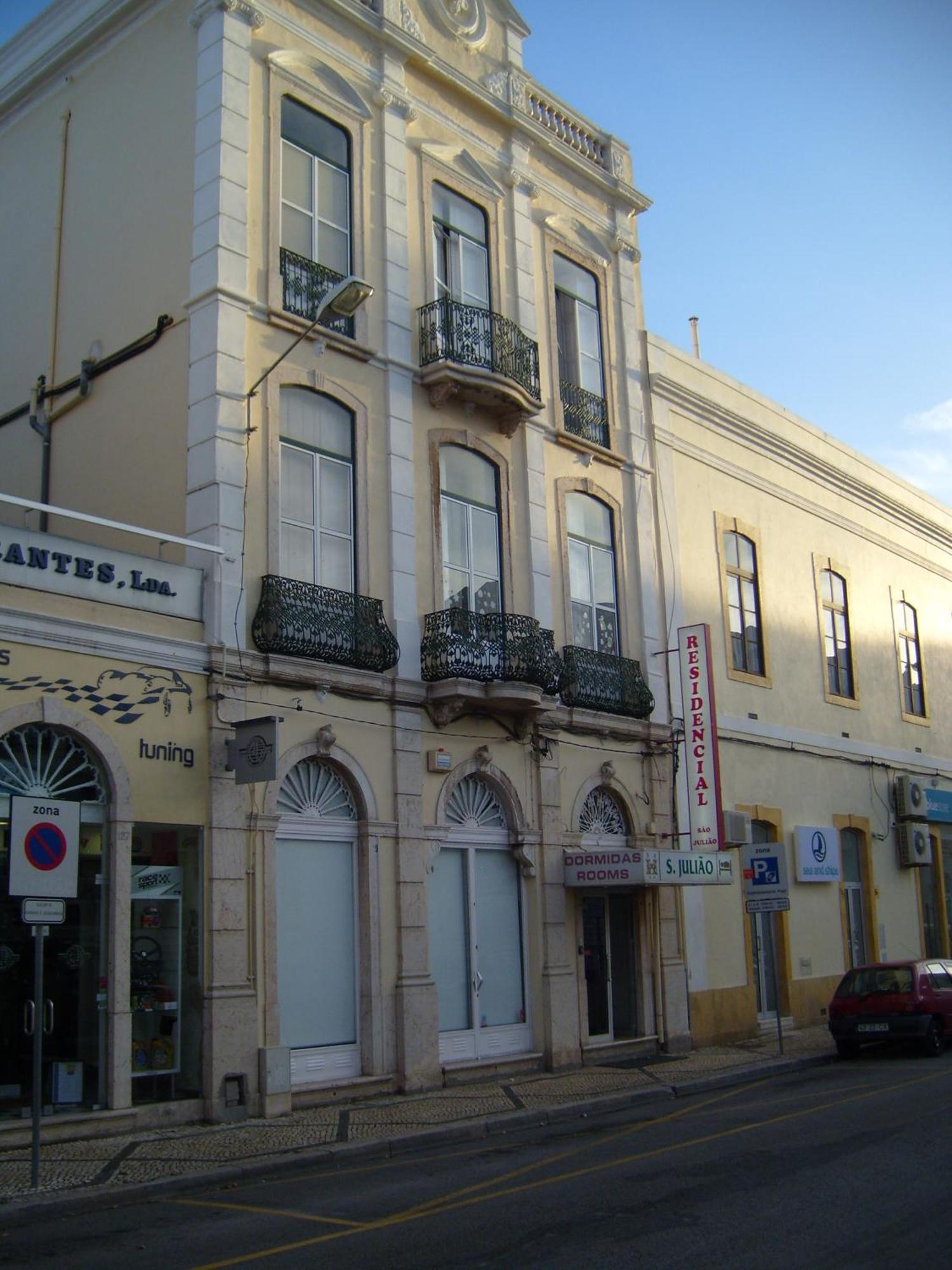 Отель Residencial S Juliao Al Фигейра-да-Фош Экстерьер фото